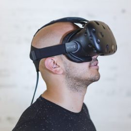 5 Ways Virtual Reality Can Help Scale Your Business